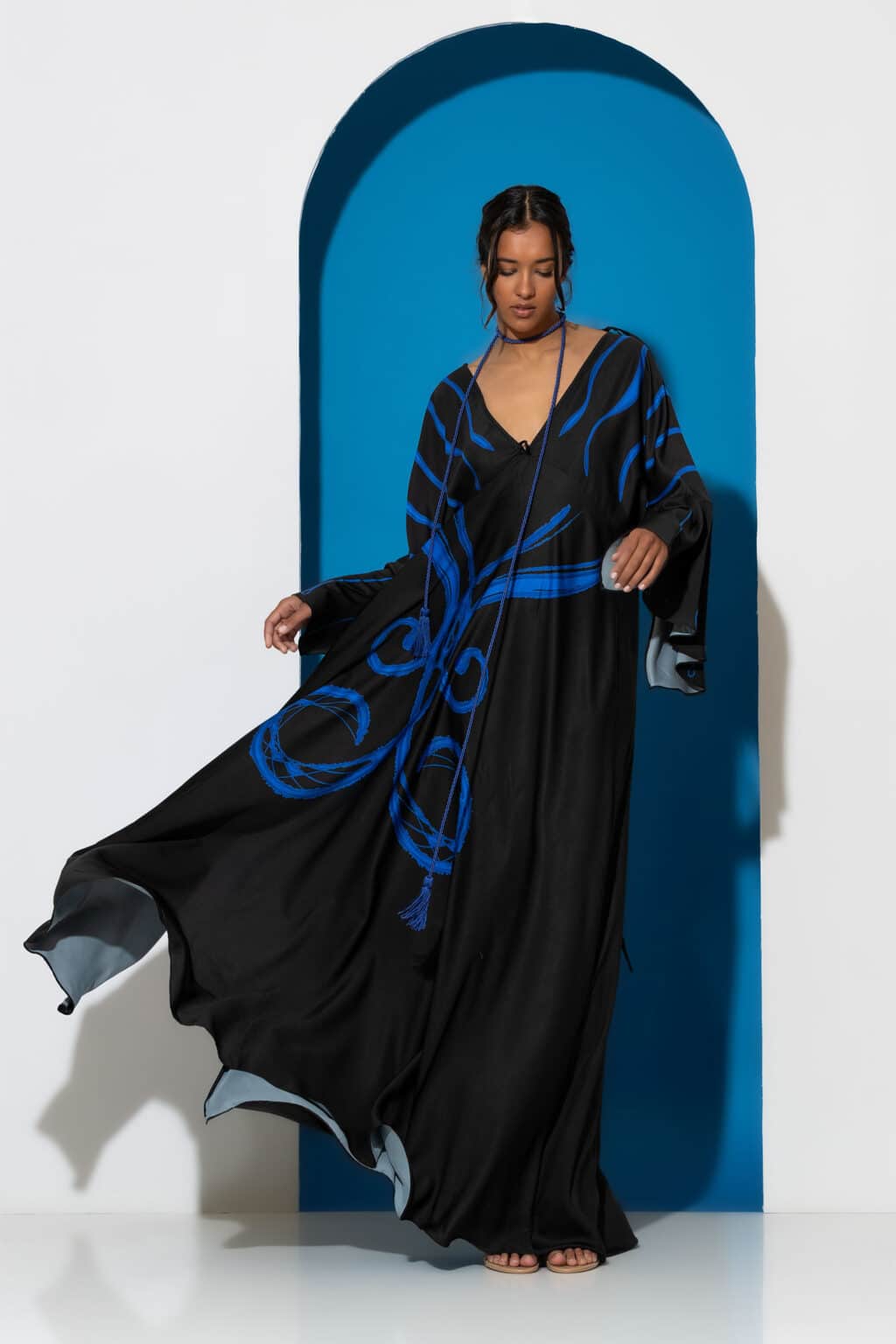 Cocktail printed satin maxi dress black-blue