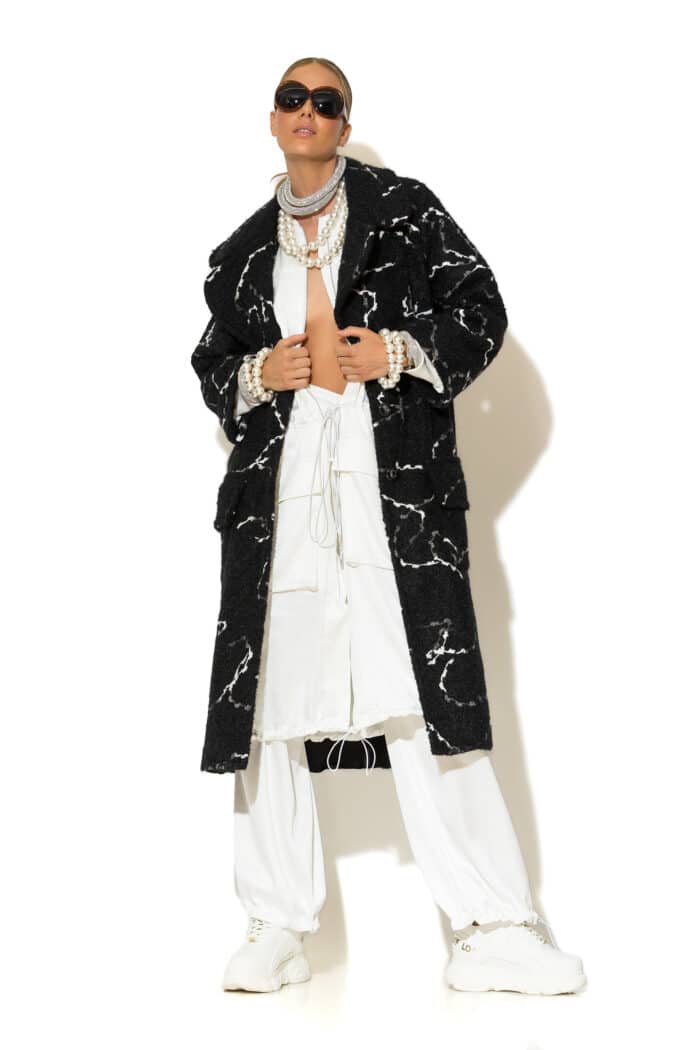Women's long jacquard-knit bouclé coat in black
