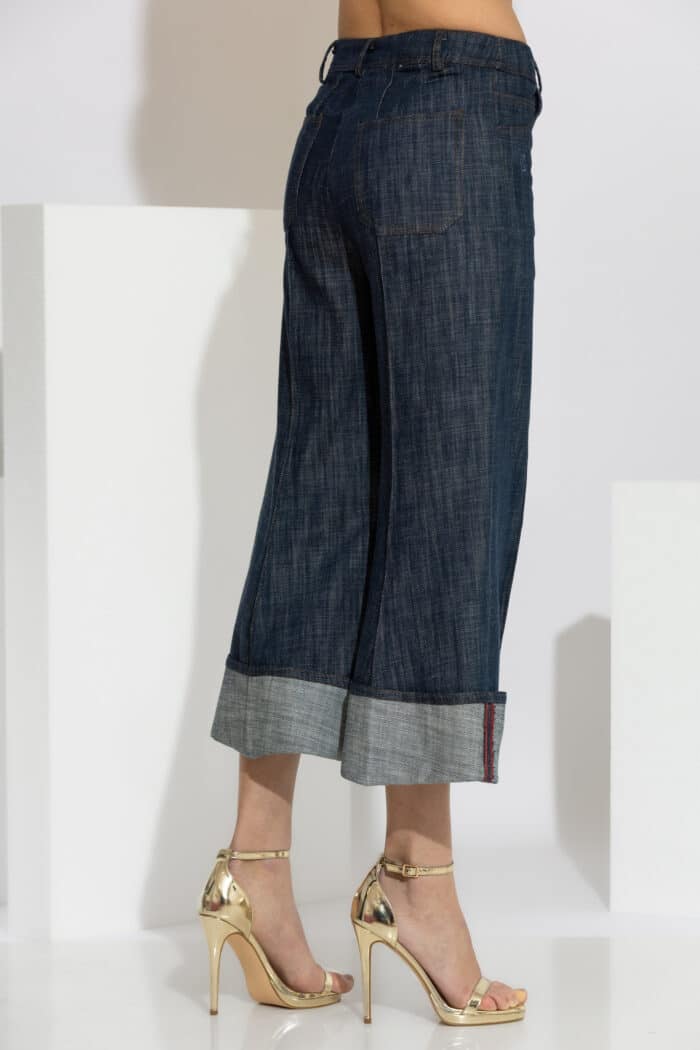 Cuffed Cropped Wide-Leg Denim Jeans