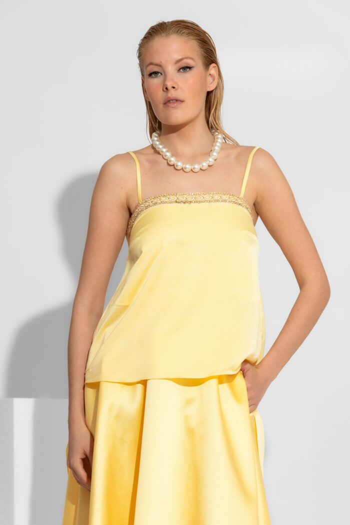C-THROU Camisole satin top with gold lace 2604012