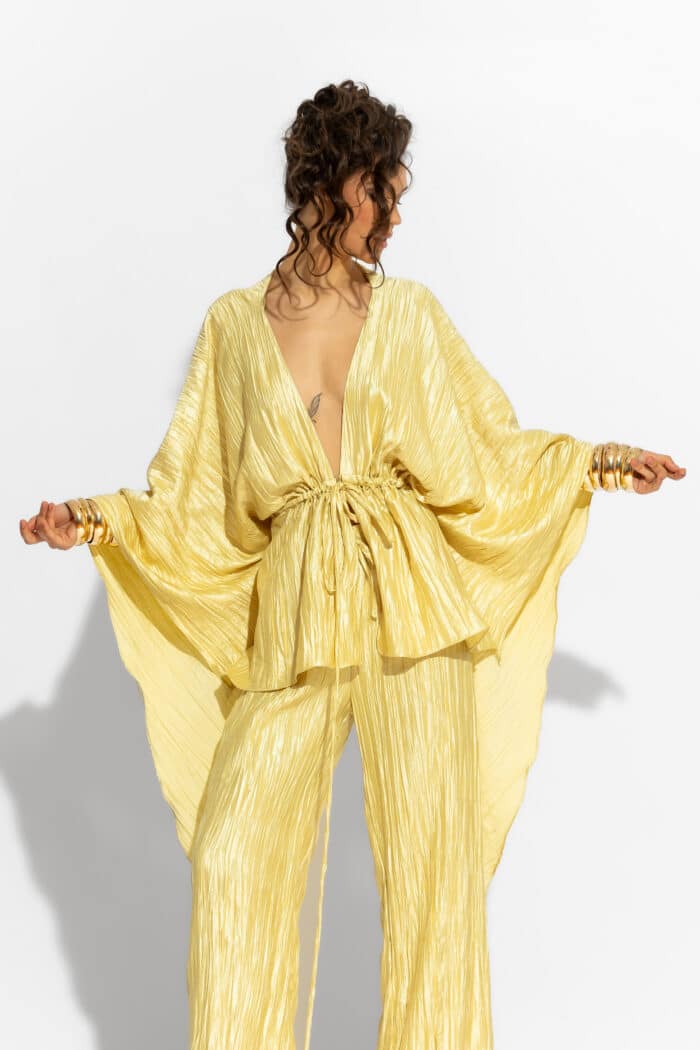 C-THROU Crinkled-effect Satin Short Kimono 2605004